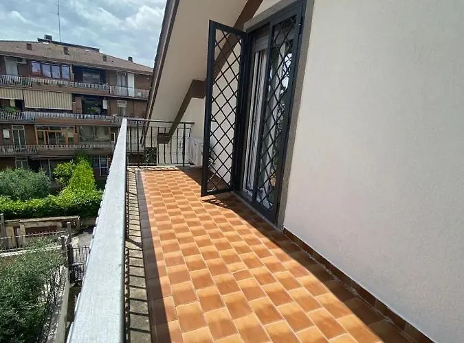 Lina's House